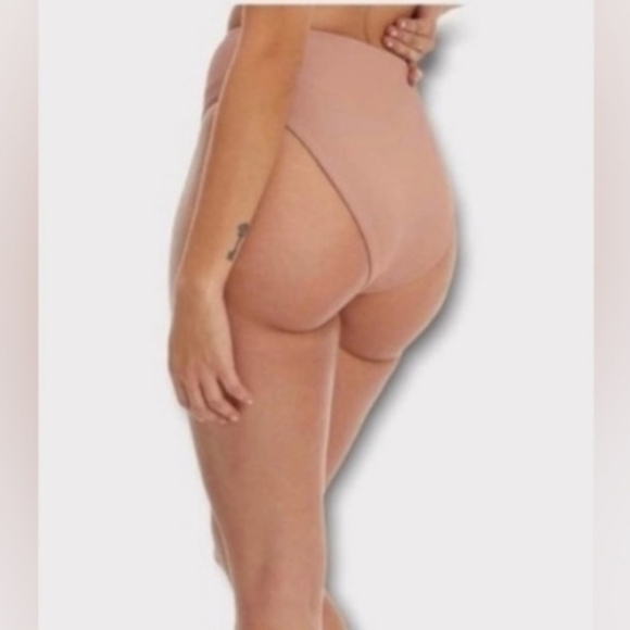 Good American Rib Better Bikini Cheeky Bottom Size 7 (4XL) Desert Rose New - Picture 2 of 7
